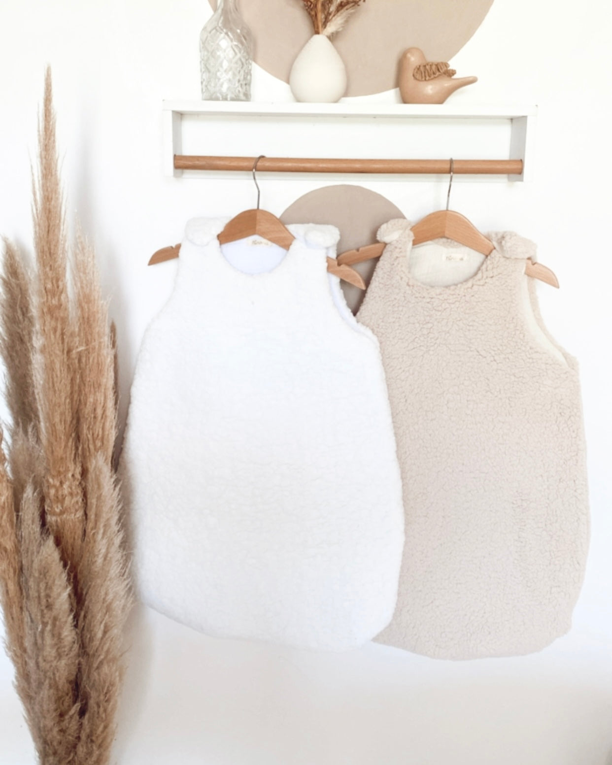Gigoteuse bébé personnalisée fait main, turbulette naissance artisanale en coton, confortable et sécurisée pour des nuits paisibles