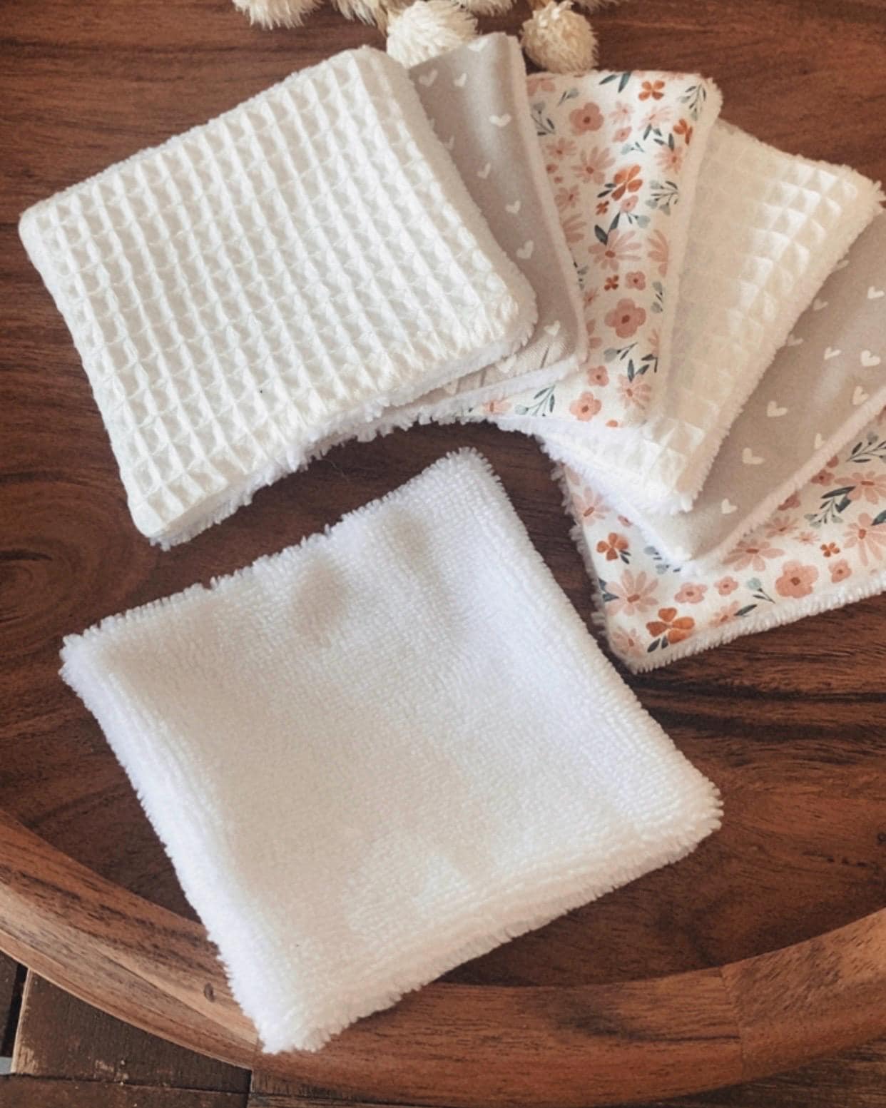 Lingettes fleurs et coeur