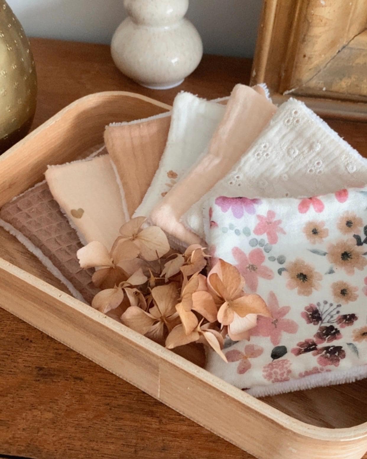 Lingettes et panière Anémone