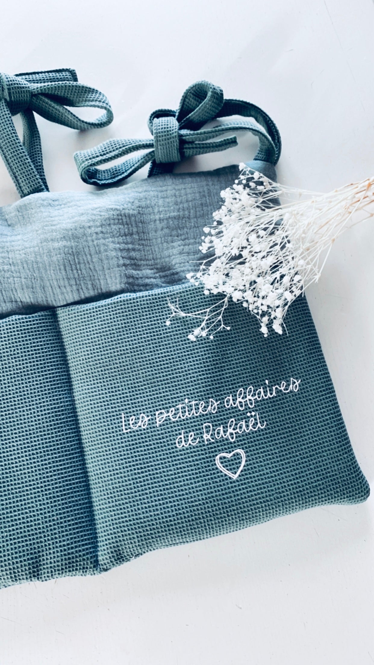 Pochette de lit en nid d'abeille bleu pétrole