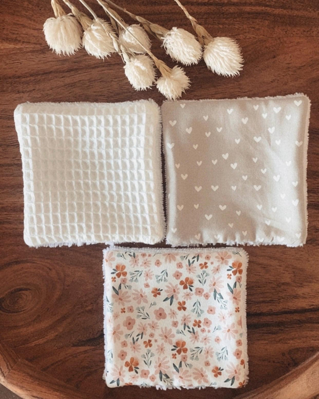 Lingettes fleurs et coeur