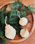 Boules de Noël goutte écru