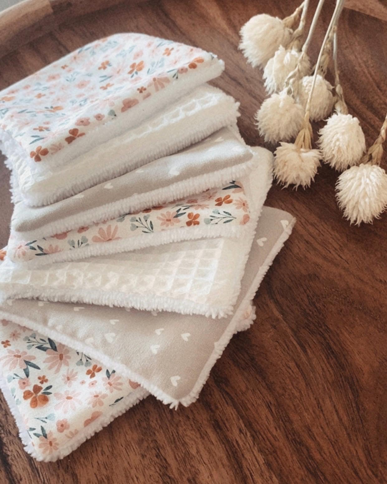 Lingettes fleurs et coeur